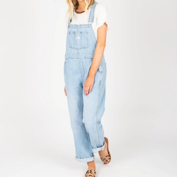 Levi's Vintage  Slouchy Relaxed Leg Overalls - Picture 2 of 5